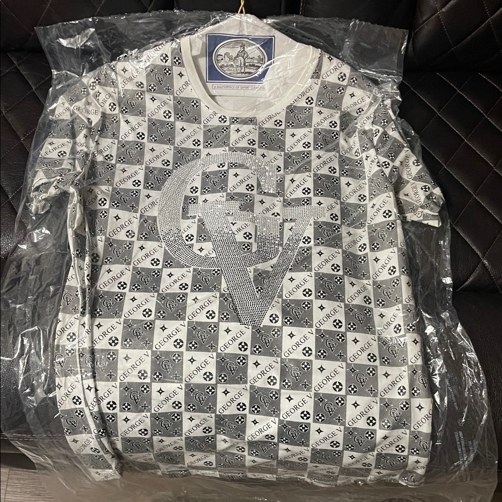 Men's Black and White Crewneck Sweater